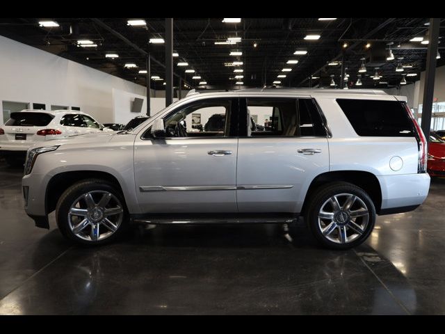 2018 Cadillac Escalade Luxury