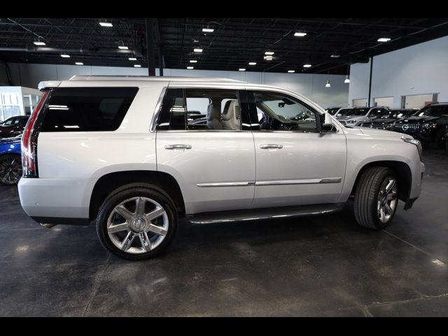 2018 Cadillac Escalade Luxury