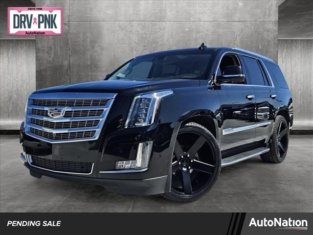 2018 Cadillac Escalade Luxury