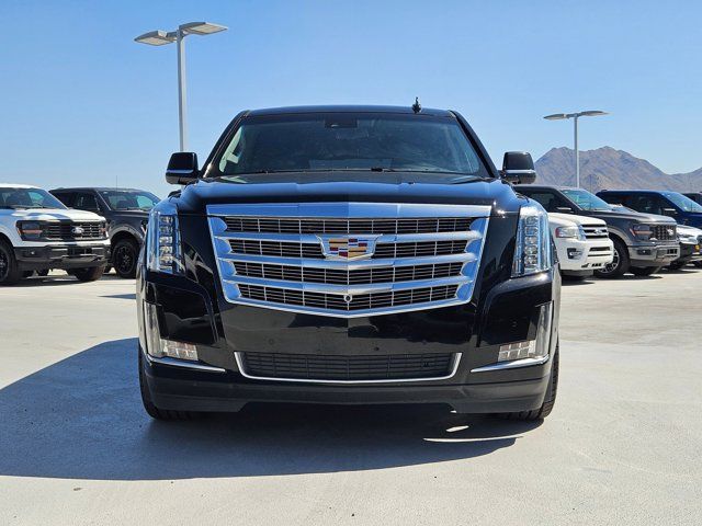 2018 Cadillac Escalade Luxury