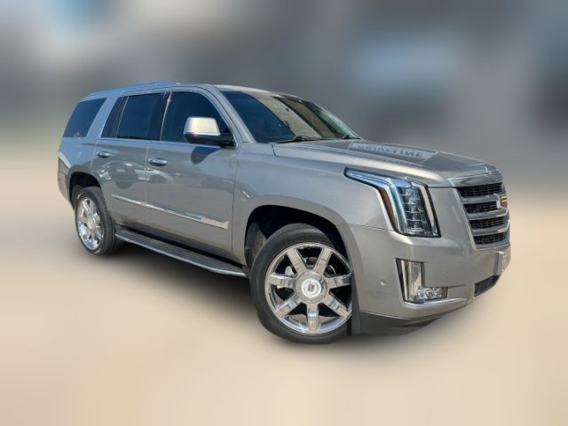 2018 Cadillac Escalade Luxury