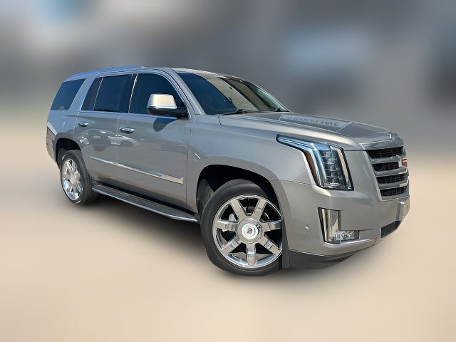 2018 Cadillac Escalade Luxury