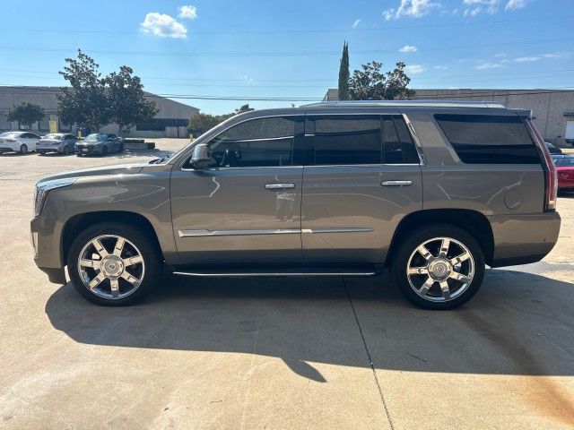 2018 Cadillac Escalade Luxury