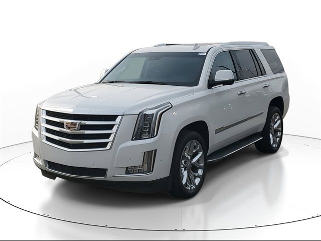 2018 Cadillac Escalade Luxury