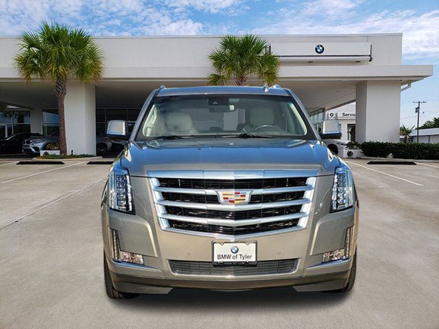 2018 Cadillac Escalade Luxury