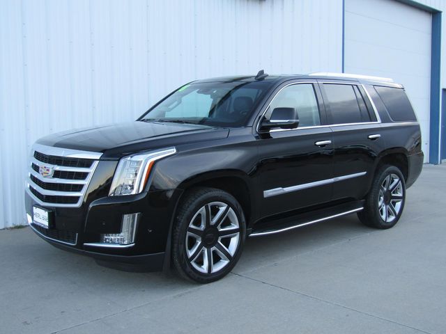 2018 Cadillac Escalade Luxury