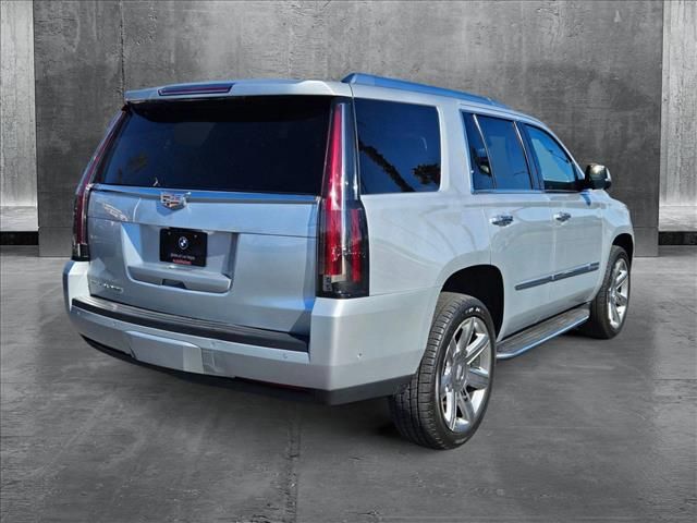 2018 Cadillac Escalade Luxury