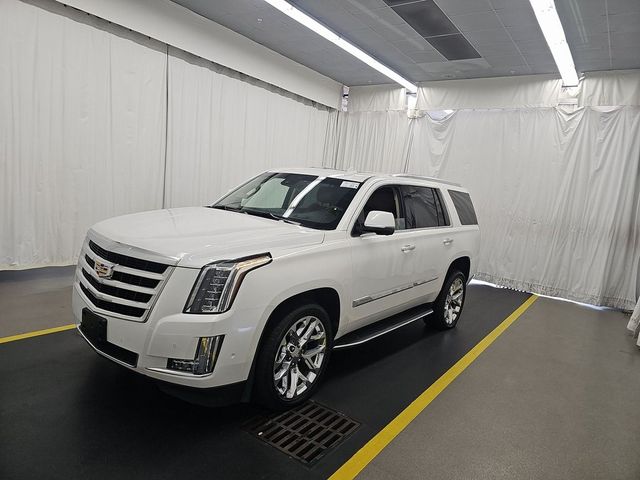 2018 Cadillac Escalade Luxury