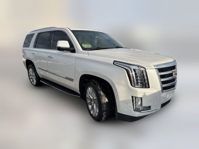 2018 Cadillac Escalade Luxury