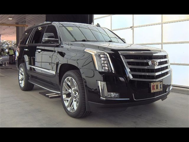 2018 Cadillac Escalade Luxury