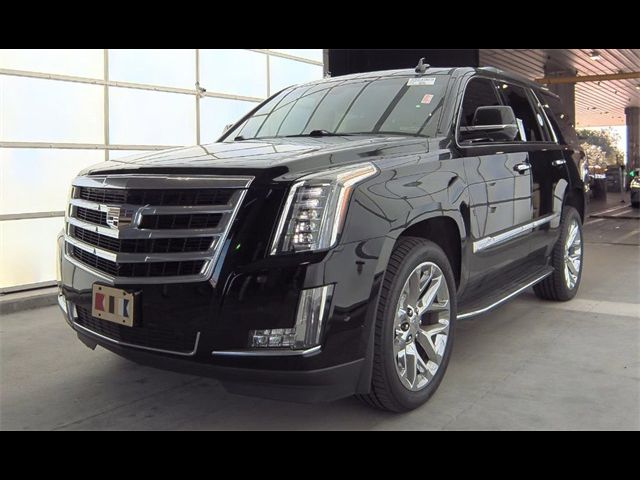 2018 Cadillac Escalade Luxury