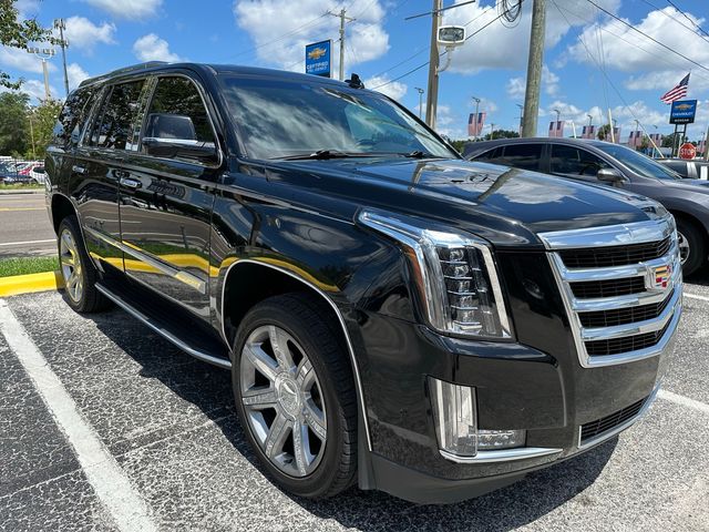 2018 Cadillac Escalade Luxury