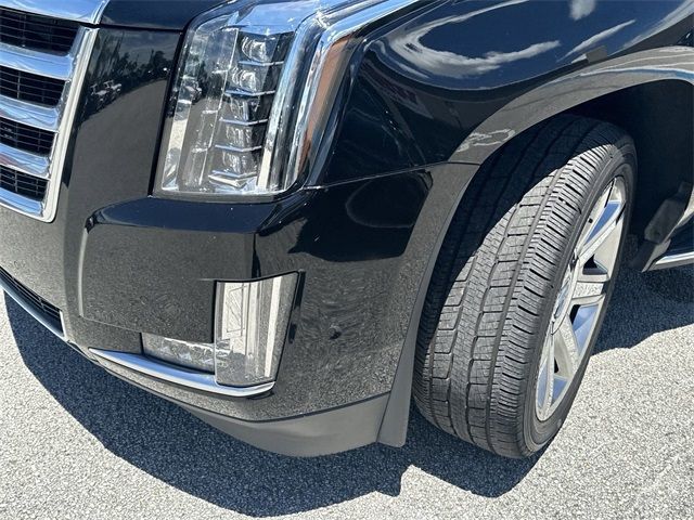 2018 Cadillac Escalade Luxury