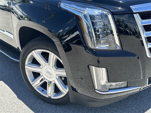 2018 Cadillac Escalade Luxury