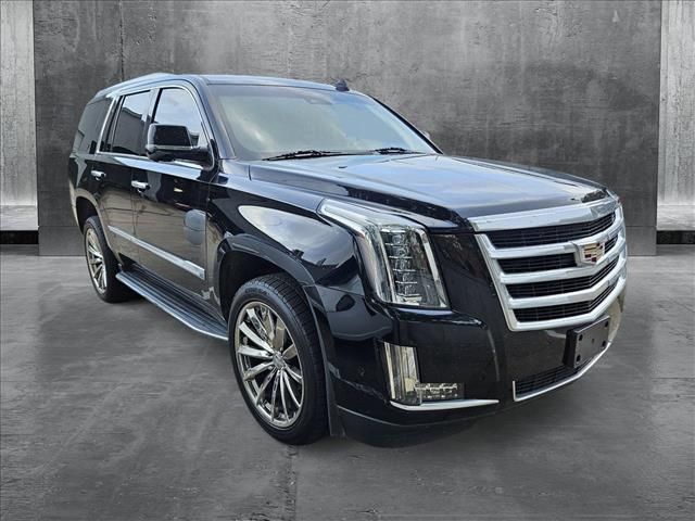 2018 Cadillac Escalade Luxury