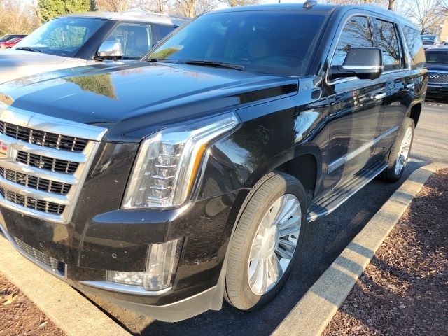 2018 Cadillac Escalade Luxury