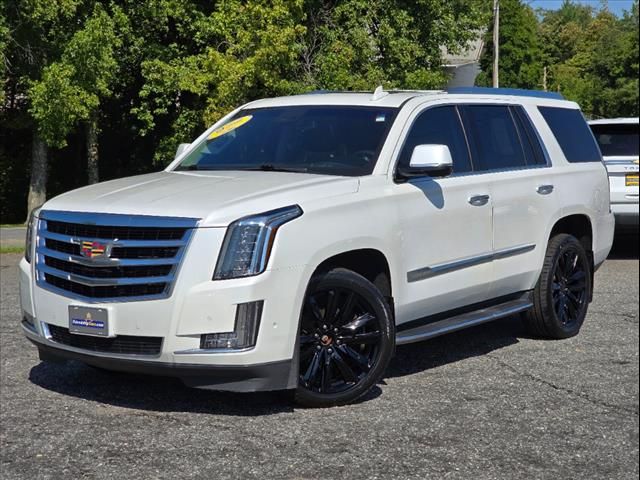 2018 Cadillac Escalade Luxury