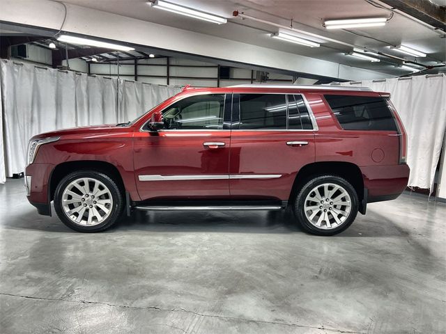 2018 Cadillac Escalade Luxury