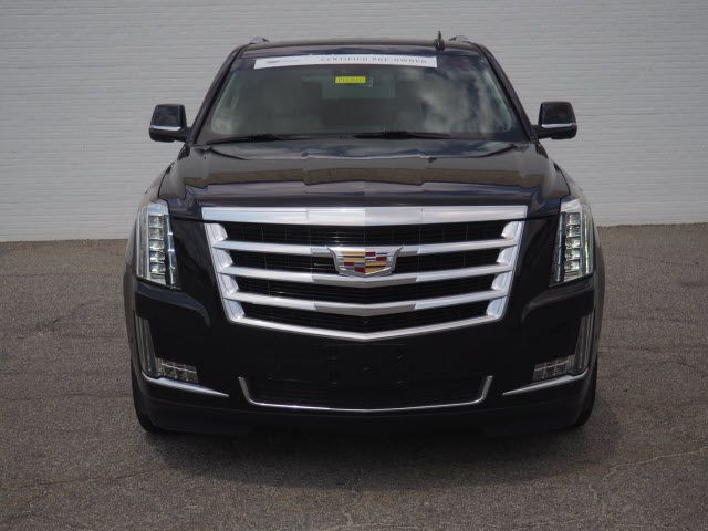 2018 Cadillac Escalade Luxury