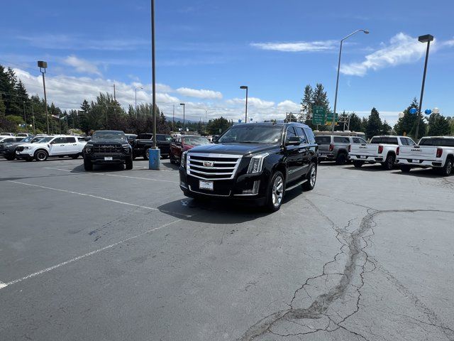 2018 Cadillac Escalade Luxury