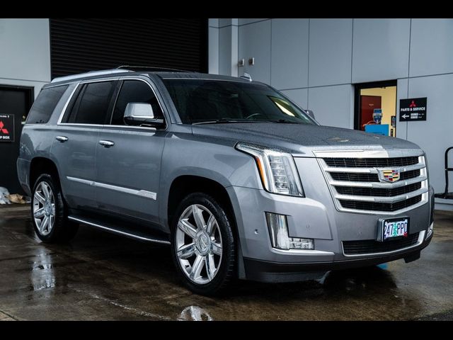 2018 Cadillac Escalade Luxury