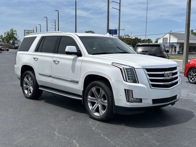 2018 Cadillac Escalade Luxury