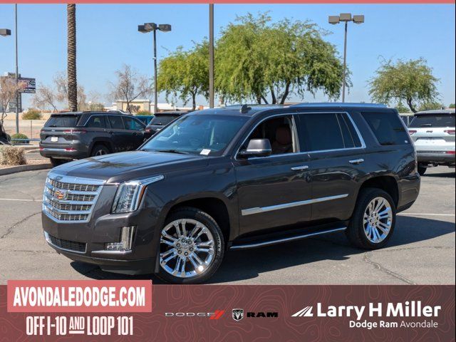 2018 Cadillac Escalade Luxury