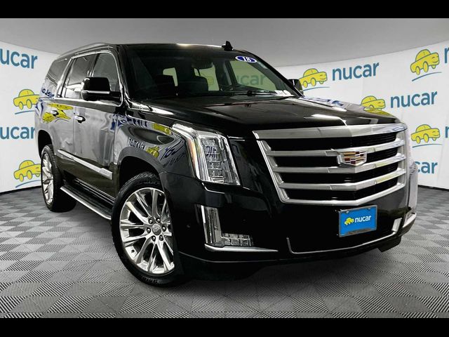 2018 Cadillac Escalade Luxury