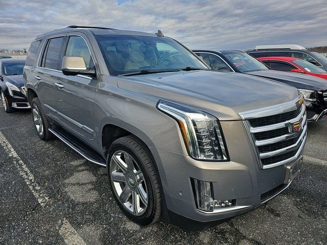 2018 Cadillac Escalade Luxury