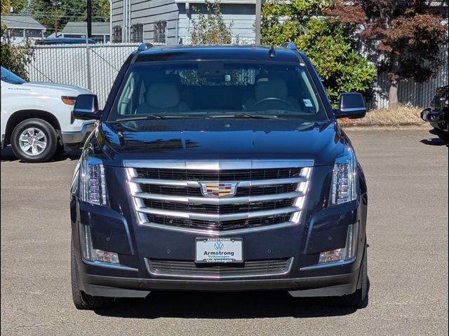2018 Cadillac Escalade Luxury