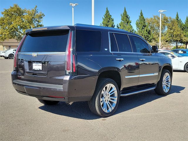 2018 Cadillac Escalade Luxury