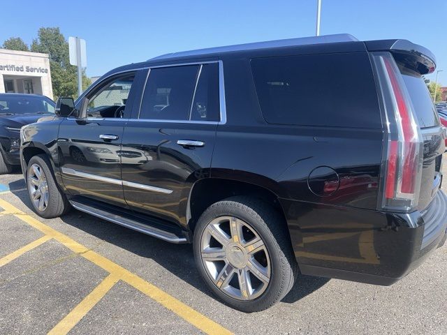 2018 Cadillac Escalade Luxury