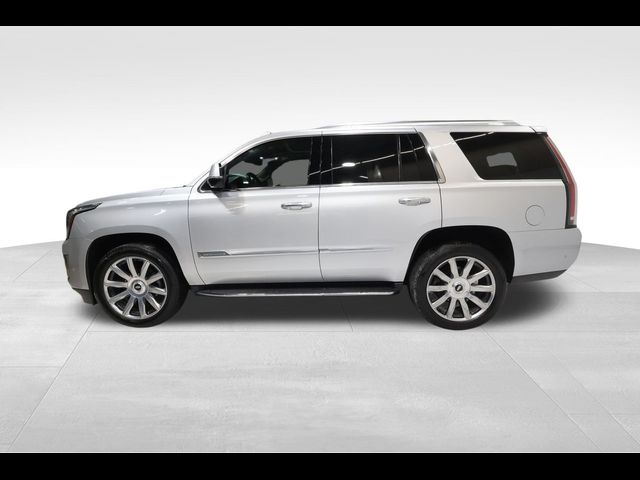 2018 Cadillac Escalade Luxury