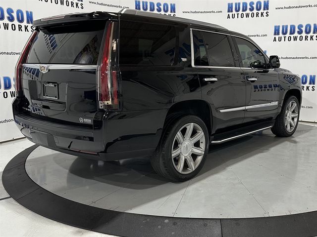 2018 Cadillac Escalade Luxury