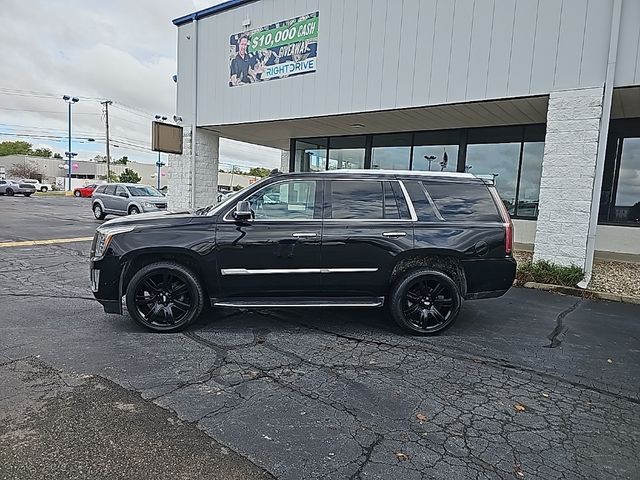 2018 Cadillac Escalade Luxury