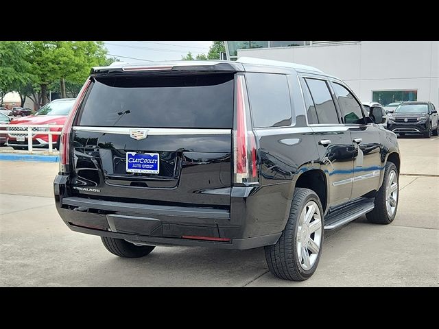 2018 Cadillac Escalade Luxury