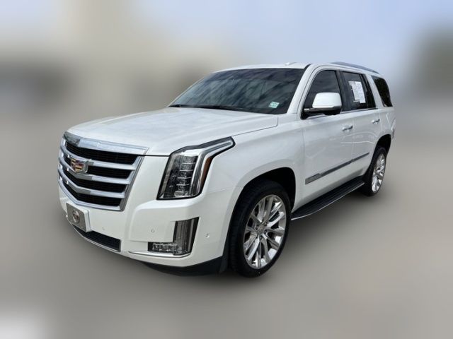 2018 Cadillac Escalade Luxury