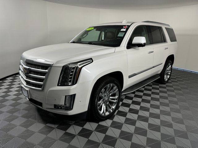 2018 Cadillac Escalade Luxury