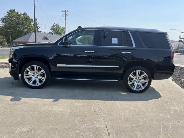 2018 Cadillac Escalade Luxury