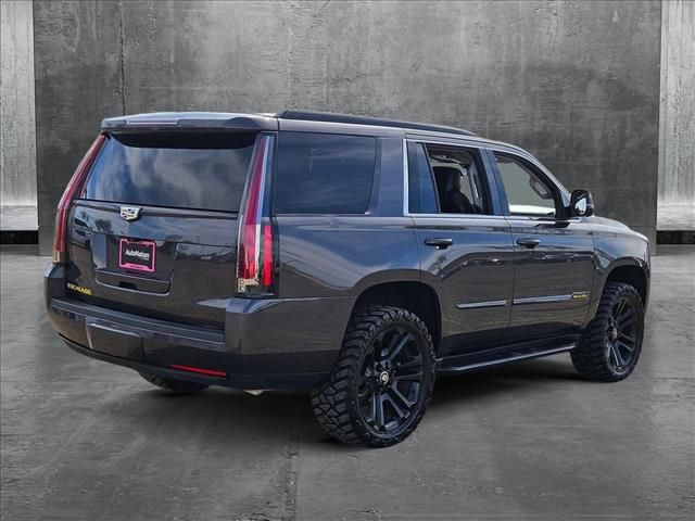 2018 Cadillac Escalade Luxury