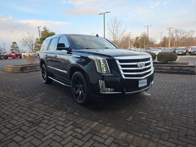 2018 Cadillac Escalade Luxury