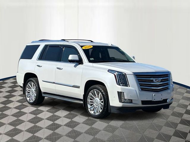 2018 Cadillac Escalade Luxury