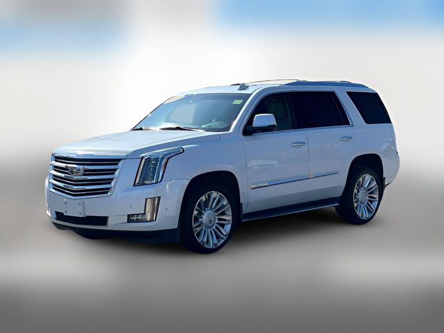 2018 Cadillac Escalade Luxury