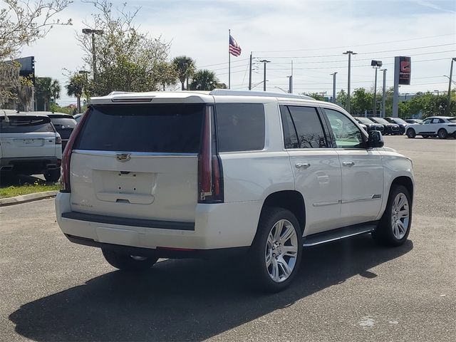 2018 Cadillac Escalade Luxury