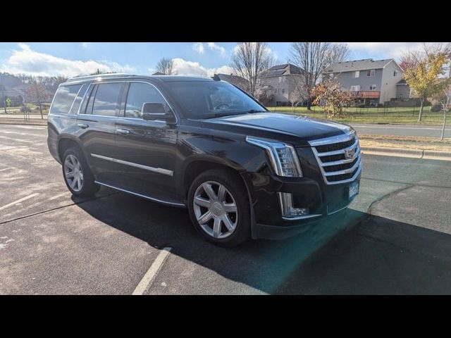 2018 Cadillac Escalade Luxury