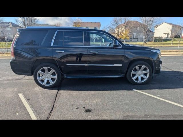 2018 Cadillac Escalade Luxury