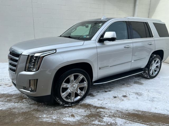 2018 Cadillac Escalade Luxury