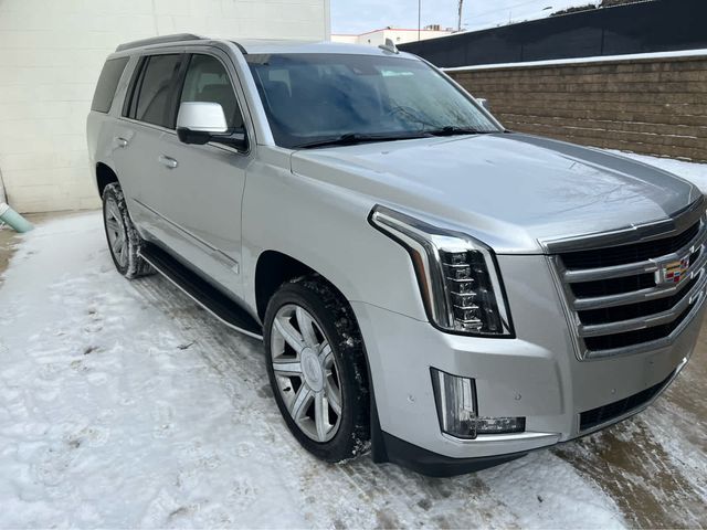 2018 Cadillac Escalade Luxury