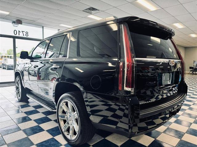 2018 Cadillac Escalade Luxury