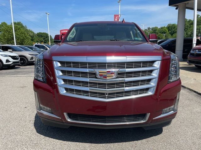 2018 Cadillac Escalade Luxury